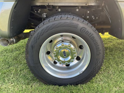 2026 Ford F-450SD Platinum DRW