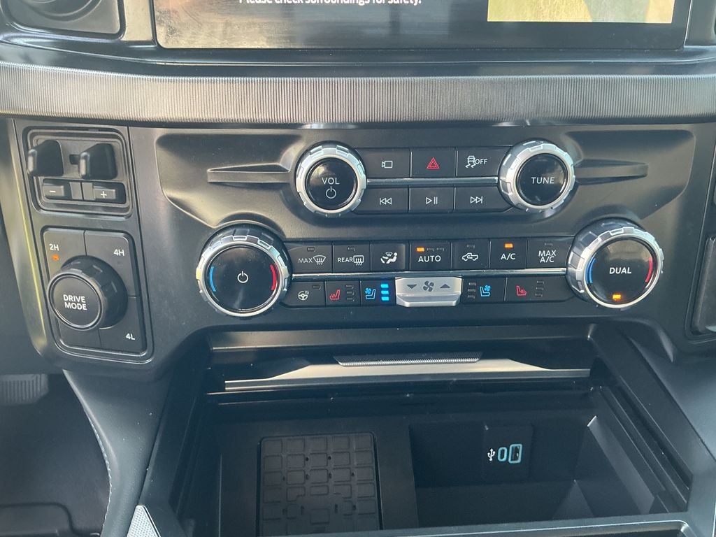 2026 Ford F-450SD Platinum DRW