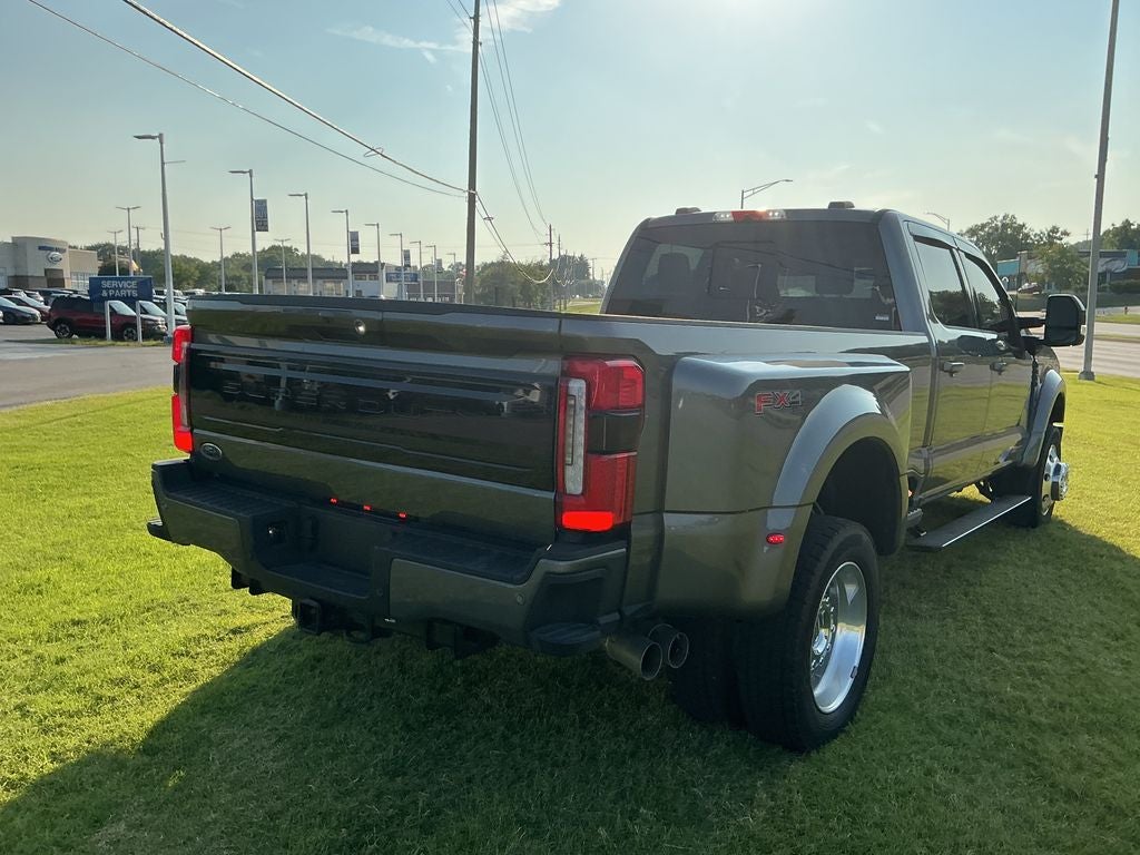 2026 Ford F-450SD Platinum DRW