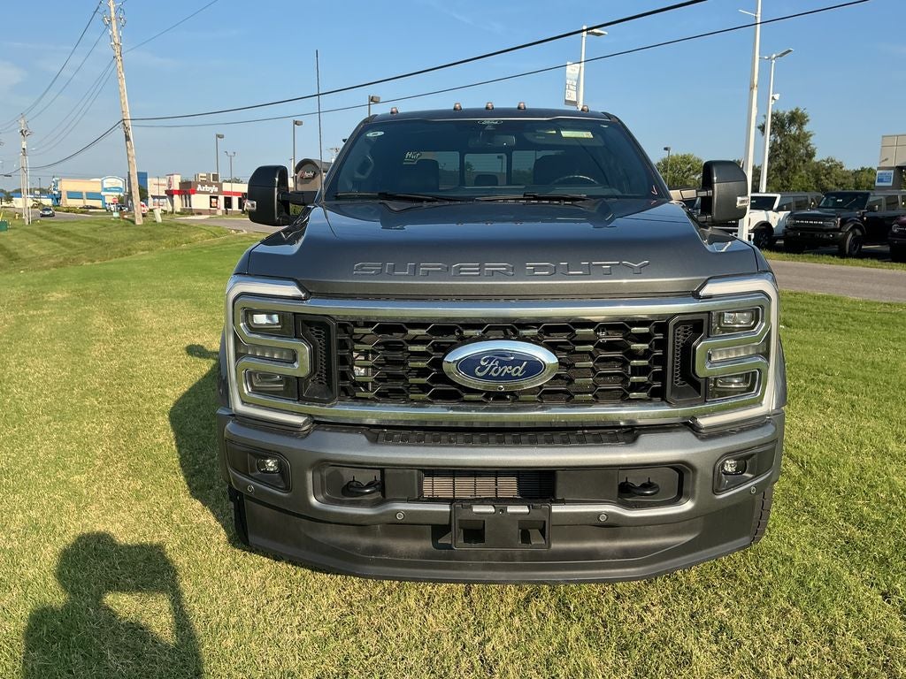 2026 Ford F-450SD Platinum DRW