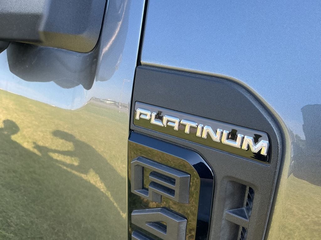 2026 Ford F-450SD Platinum DRW