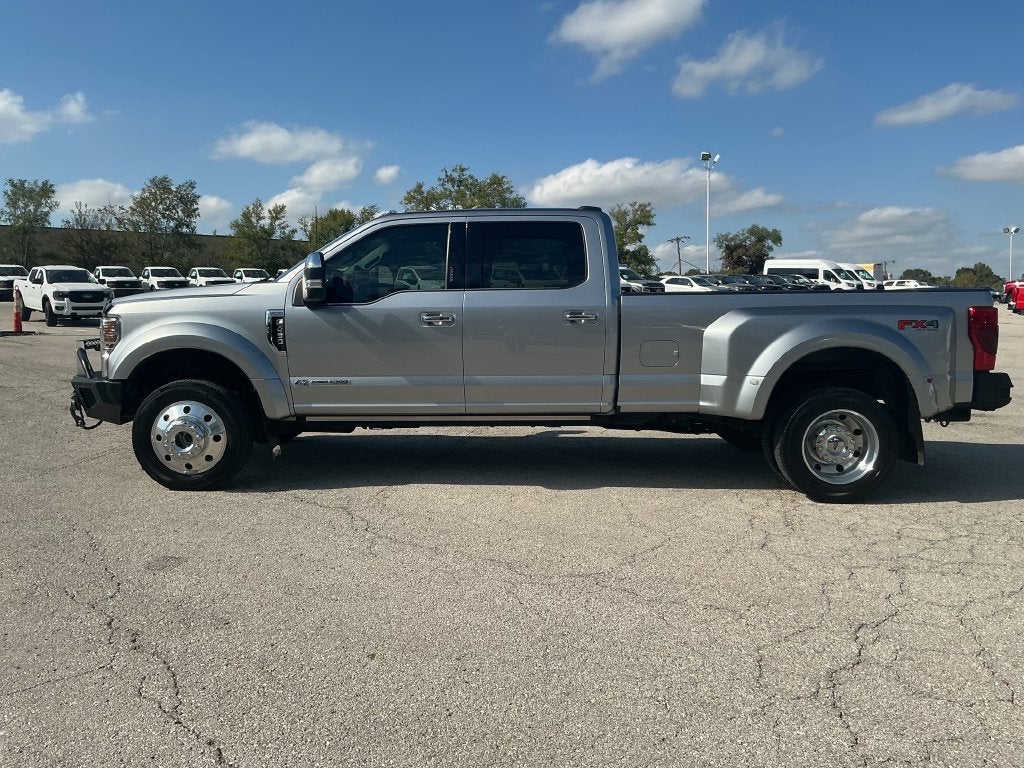 Used 2022 Ford F-450 Super Duty Platinum with VIN 1FT8W4DT0NED31958 for sale in Kansas City