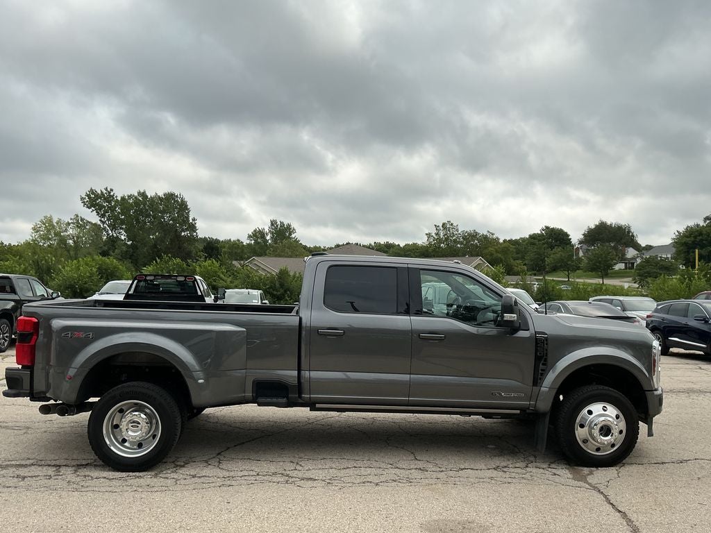 2025 Ford F-450SD Platinum DRW