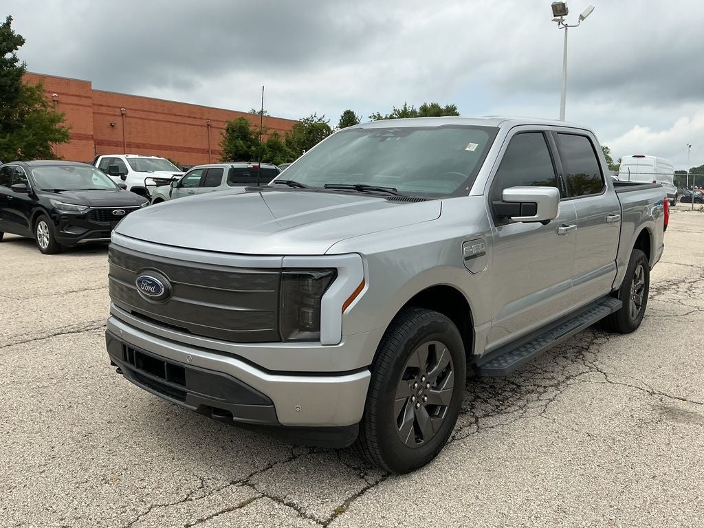2023 Ford F-150 Lightning Lariat