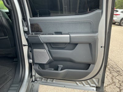 2023 Ford F-150 Lightning Lariat