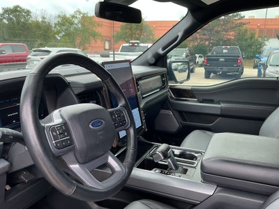 2023 Ford F-150 Lightning Lariat