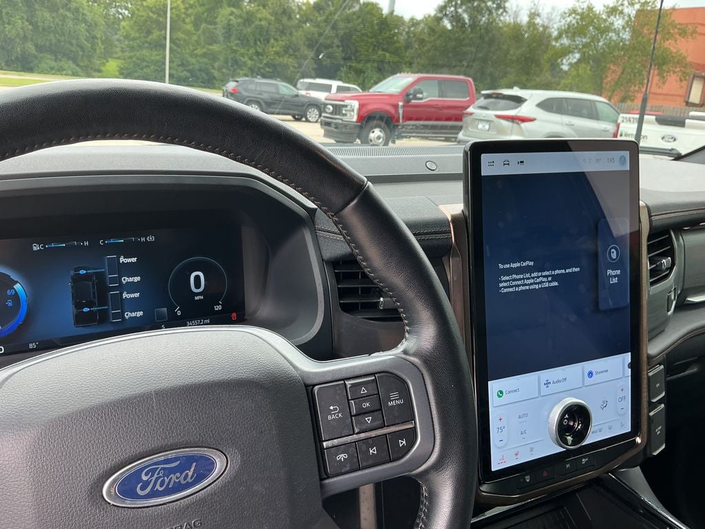 2023 Ford F-150 Lightning Lariat