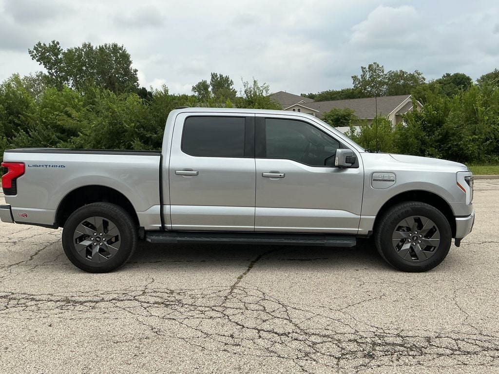 2023 Ford F-150 Lightning Lariat