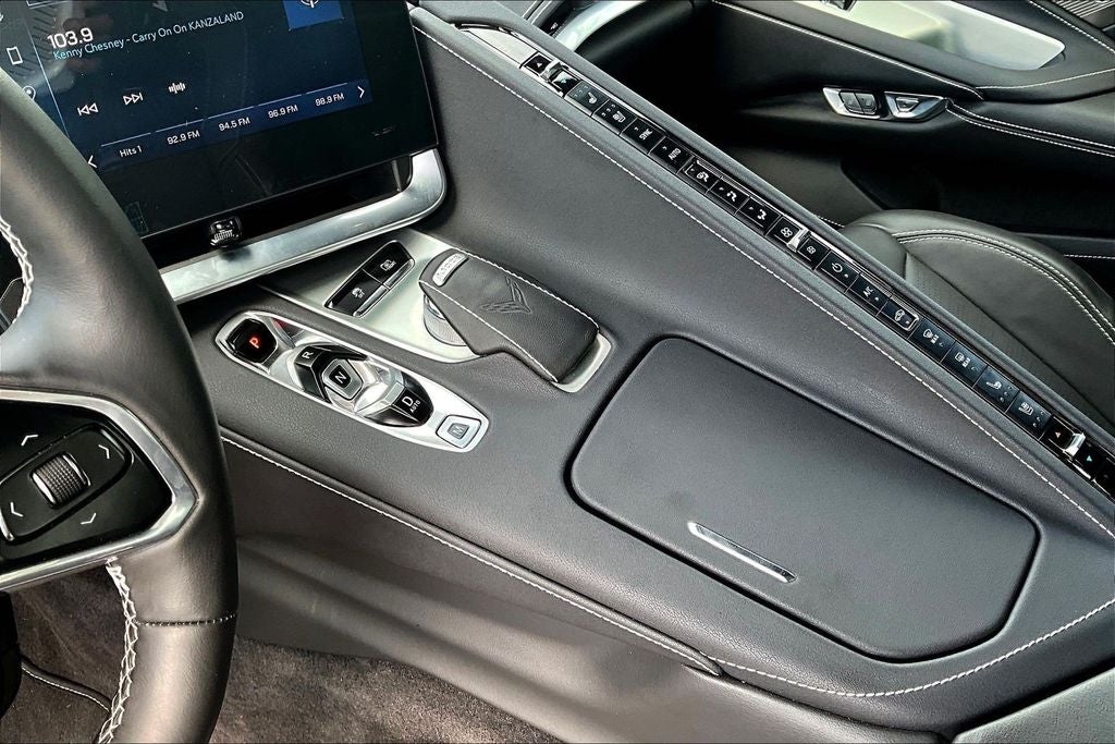 2025 Chevrolet Corvette Stingray 2LT