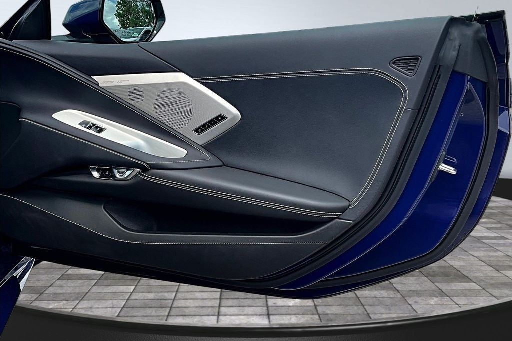 2025 Chevrolet Corvette Stingray 2LT