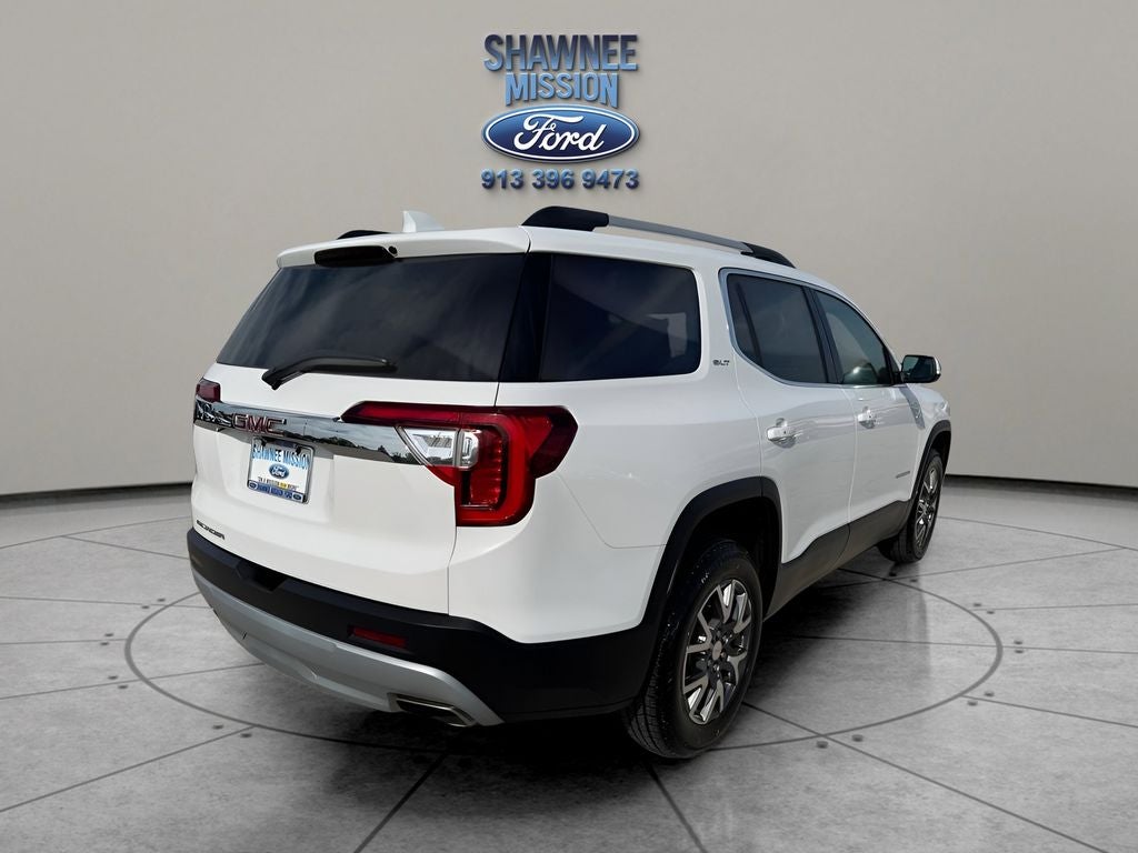 2023 GMC Acadia SLT