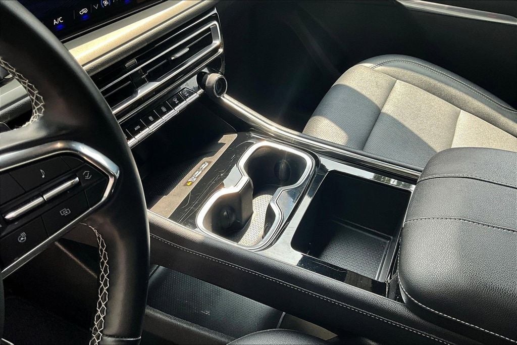 2025 Chevrolet Traverse LT 1LT