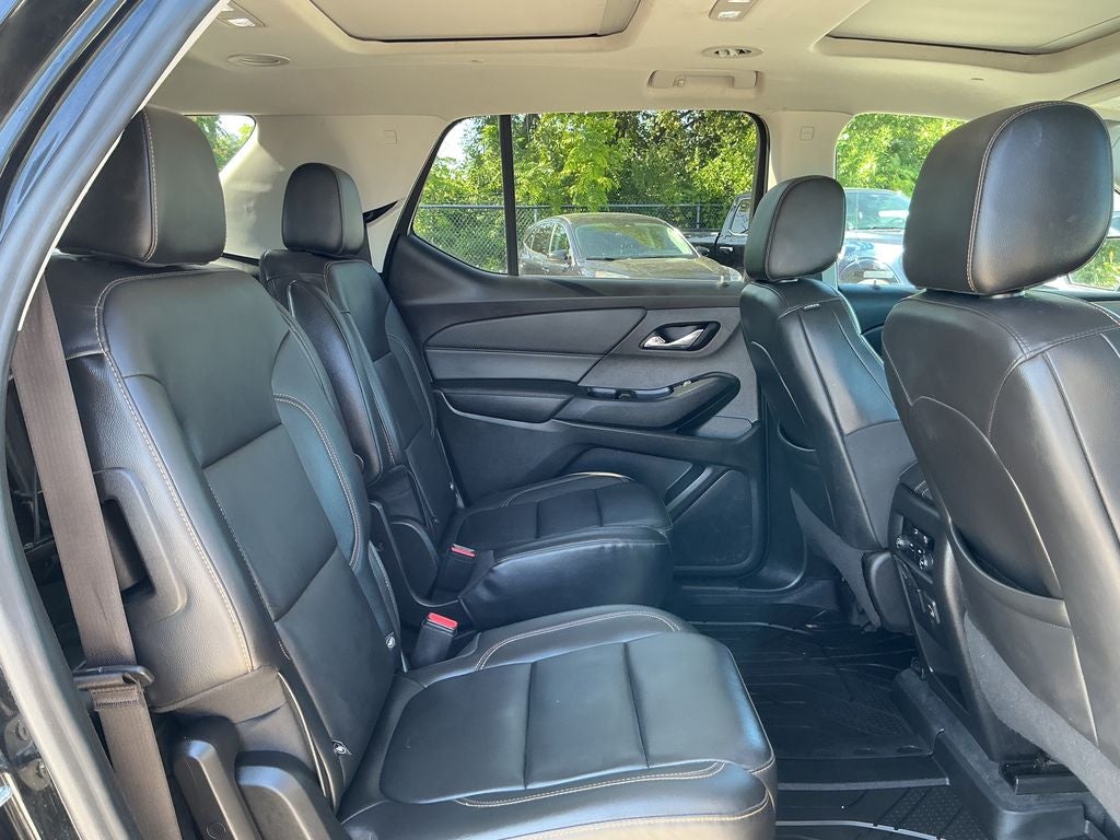 2021 Chevrolet Traverse LT Leather