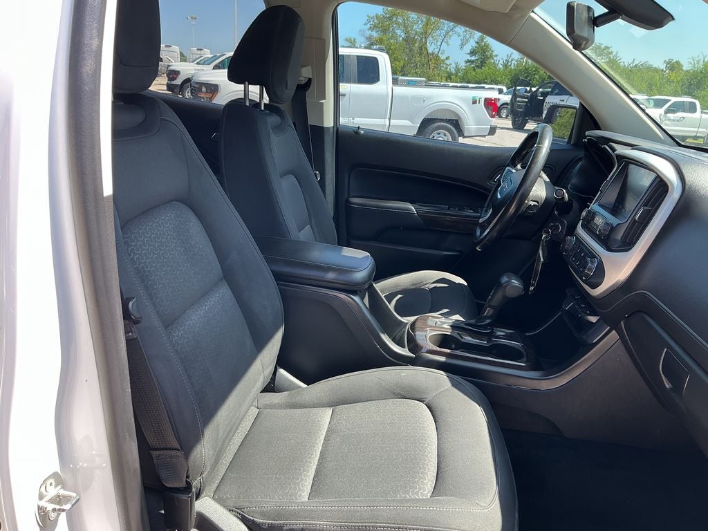 2017 GMC Canyon SLE1