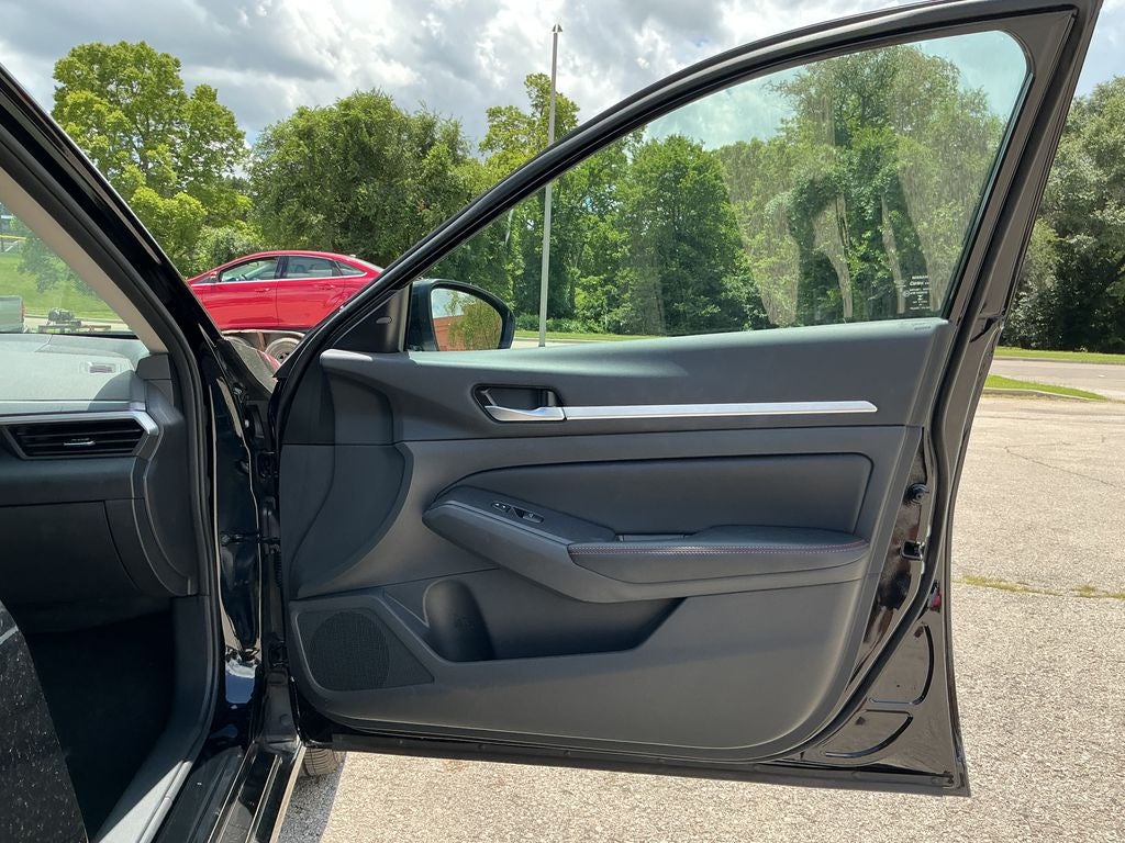 2026 Nissan Altima 2.5 SR
