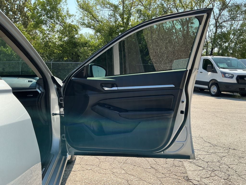 2022 Nissan Altima 2.5 SL