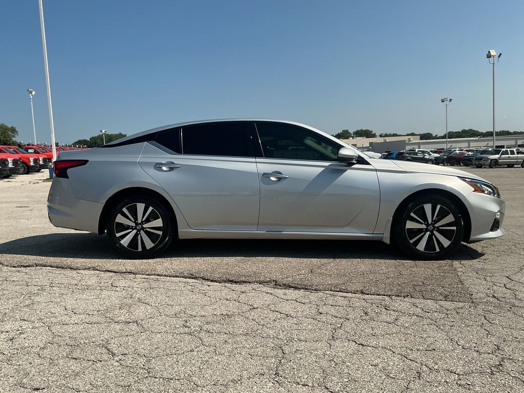 2022 Nissan Altima 2.5 SL
