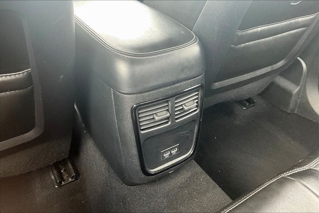 2020 Chrysler 300 S