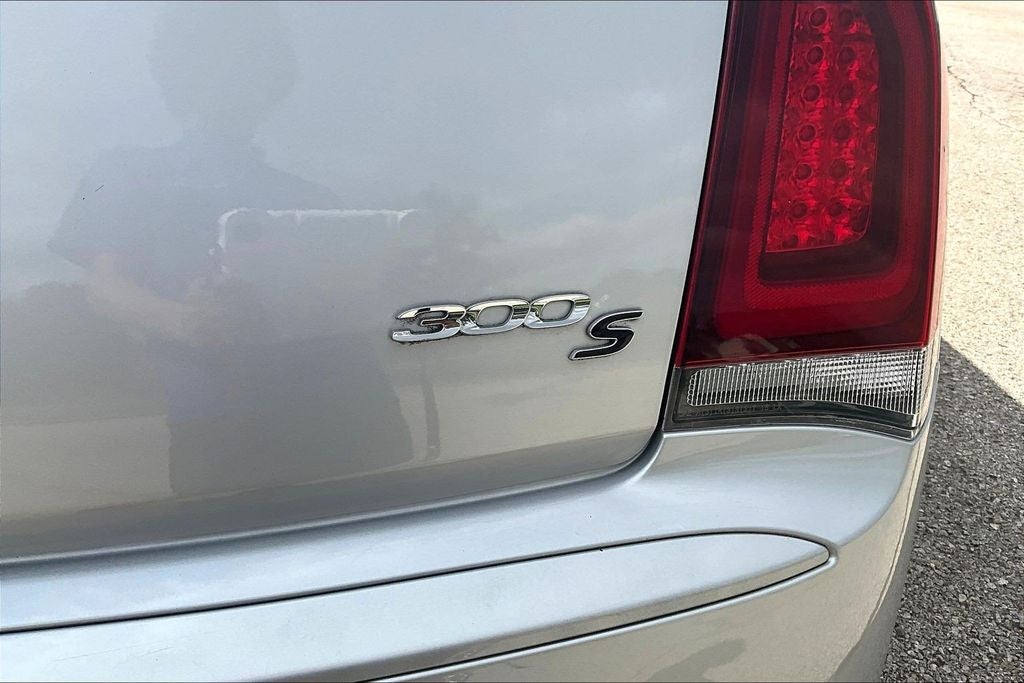 2020 Chrysler 300 S