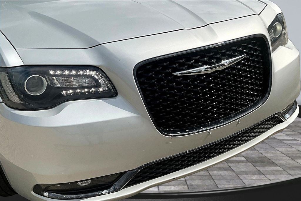 2020 Chrysler 300 S