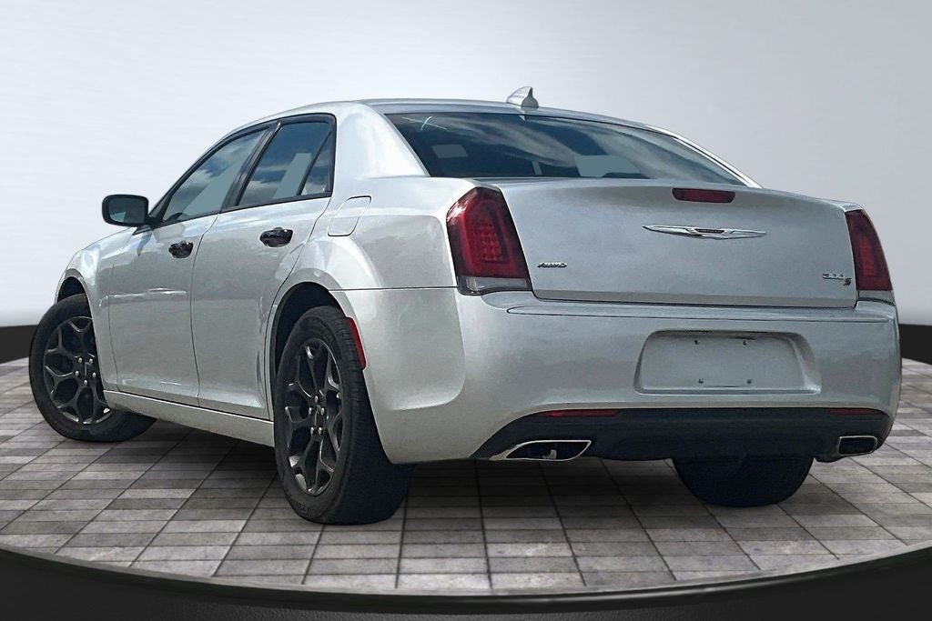 2020 Chrysler 300 S