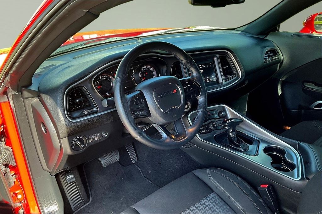 2022 Dodge Challenger SXT