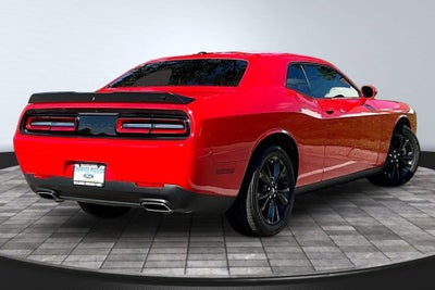 2022 Dodge Challenger SXT