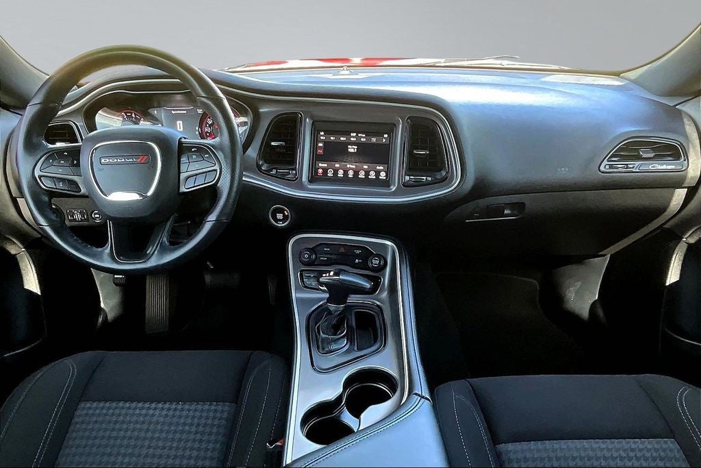 2022 Dodge Challenger SXT