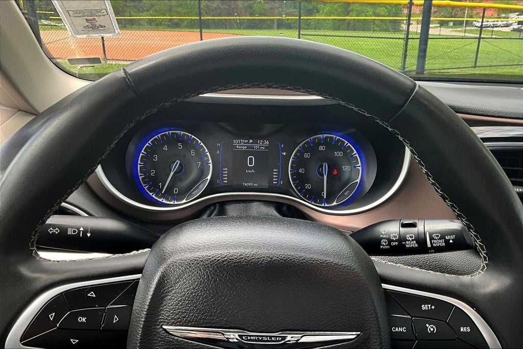 2023 Chrysler Voyager LX