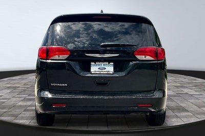 2023 Chrysler Voyager LX