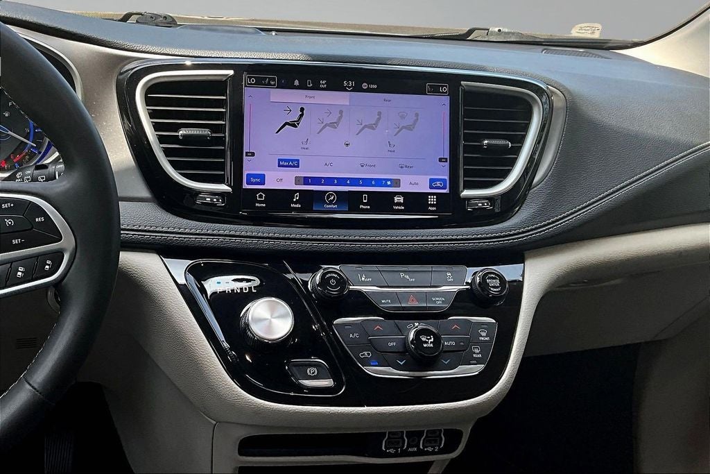 2023 Chrysler Pacifica Hybrid Touring L