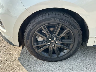 2022 Ford Edge ST Line