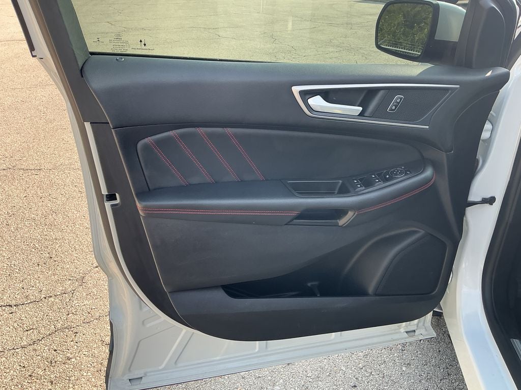2022 Ford Edge ST Line