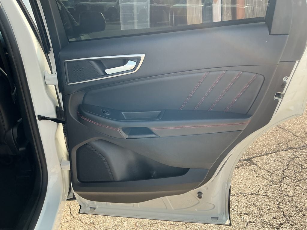 2022 Ford Edge ST Line