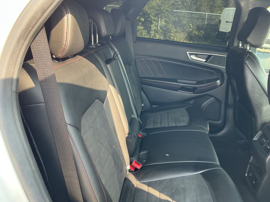 2022 Ford Edge ST Line