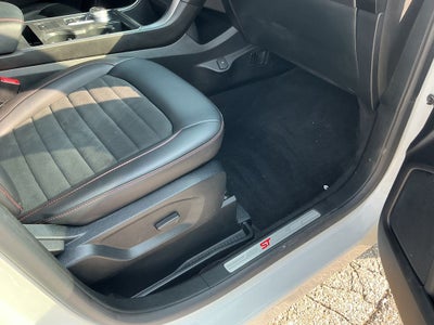 2022 Ford Edge ST Line