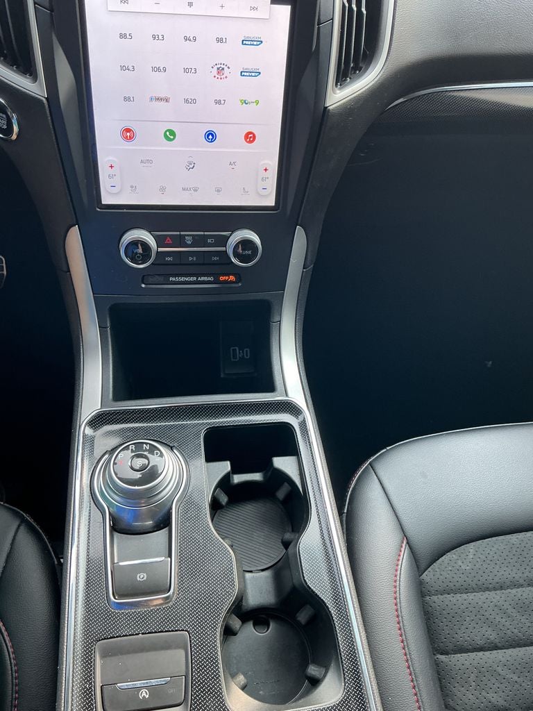 2022 Ford Edge ST Line
