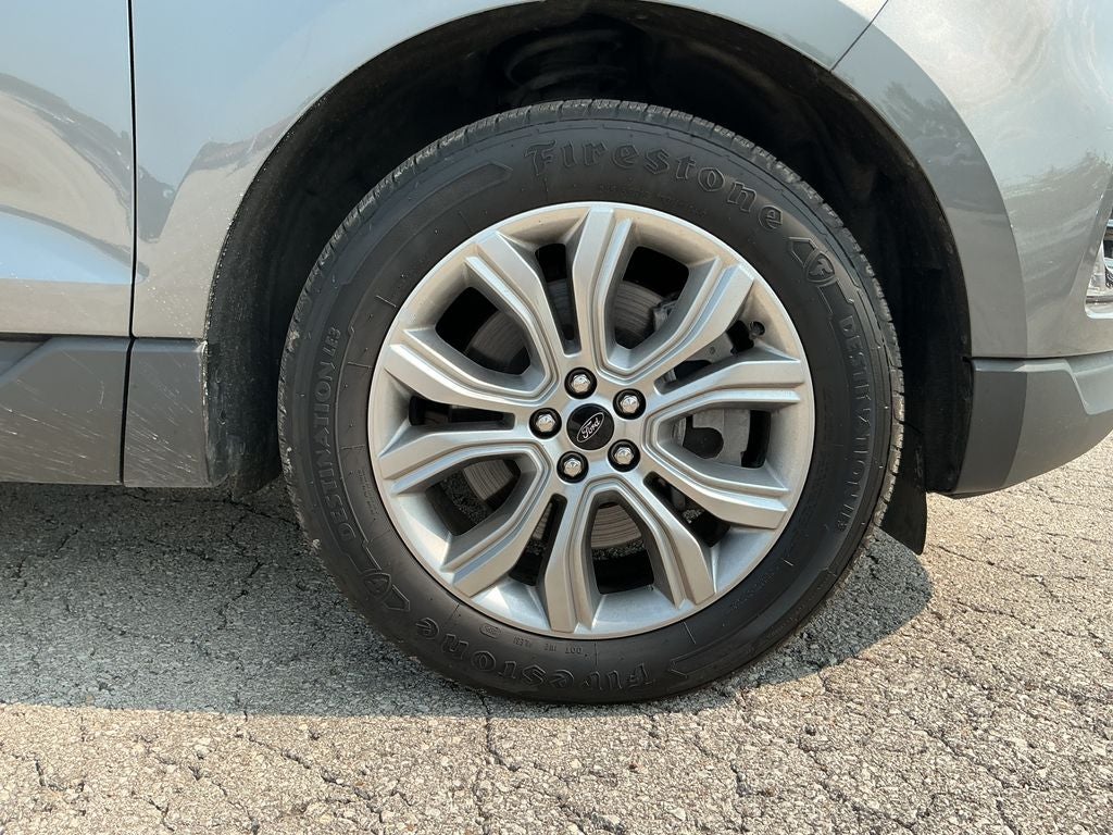 2023 Ford Edge Titanium