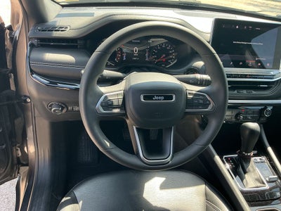 2023 Jeep Compass Altitude