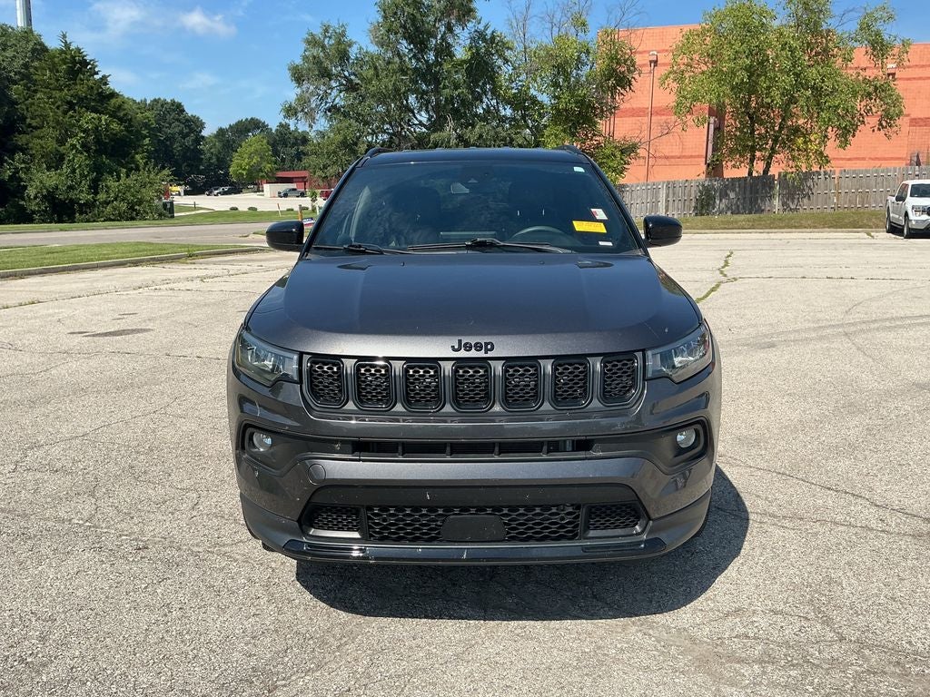 Used 2023 Jeep Compass Altitude with VIN 3C4NJDBN3PT507409 for sale in Kansas City