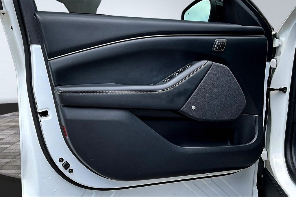 2022 Ford Mustang Mach-E Premium