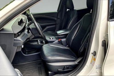 2022 Ford Mustang Mach-E Premium