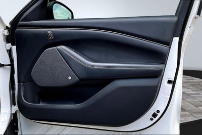 2022 Ford Mustang Mach-E Premium
