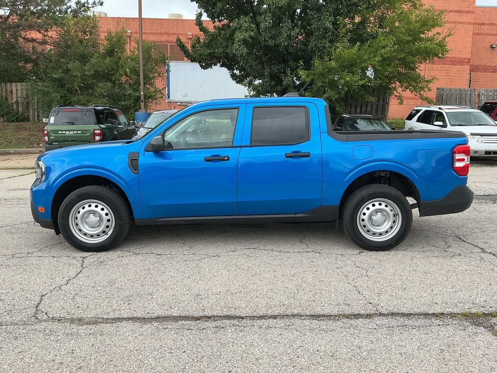Used 2025 Ford Maverick XL with VIN 3FTTW8B35SRA21091 for sale in Kansas City