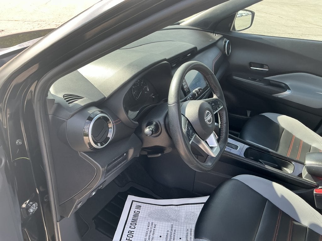 2023 Nissan Kicks SR