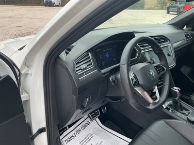 2022 Volkswagen Tiguan 2.0T SE R-Line Black