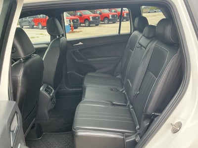 2022 Volkswagen Tiguan 2.0T SE R-Line Black