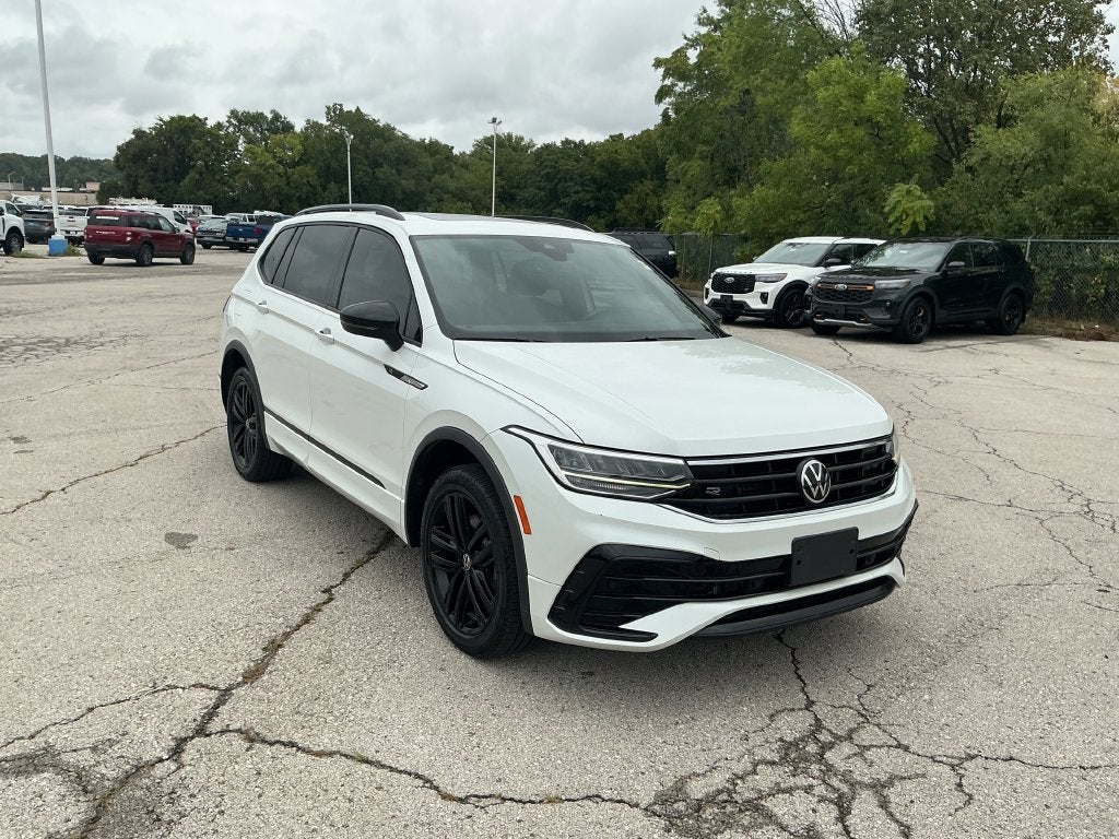2022 Volkswagen Tiguan 2.0T SE R-Line Black