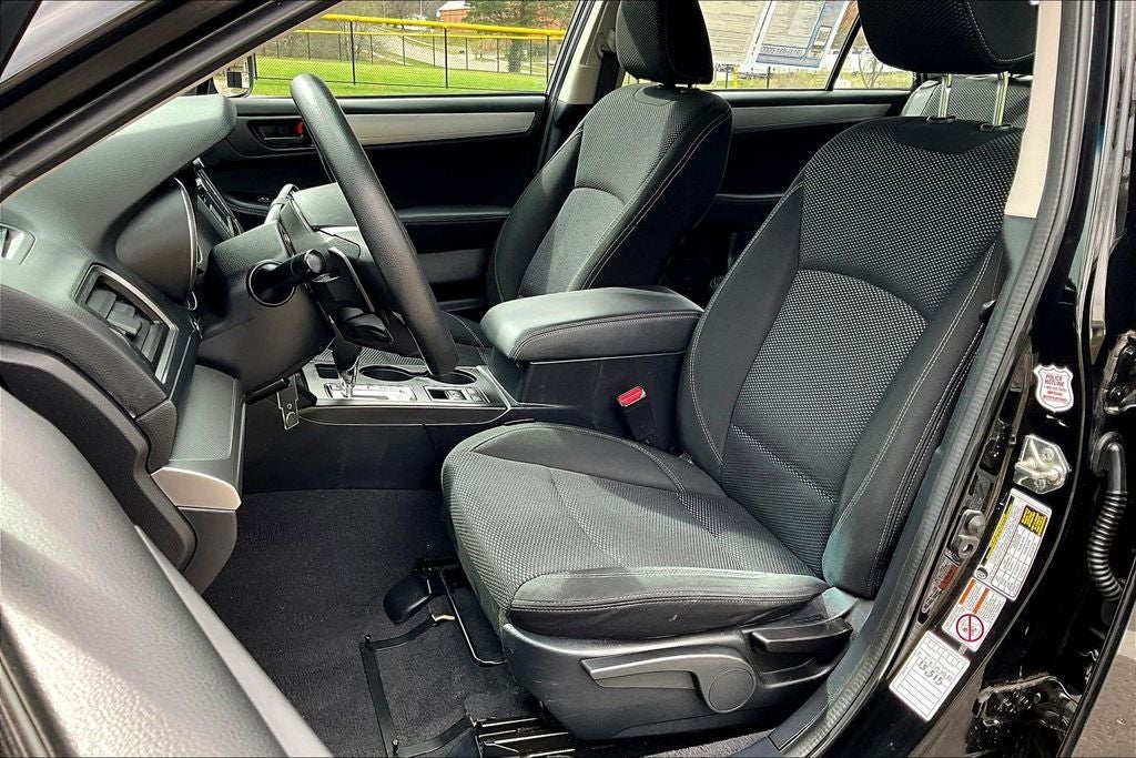 2019 Subaru Outback 2.5i