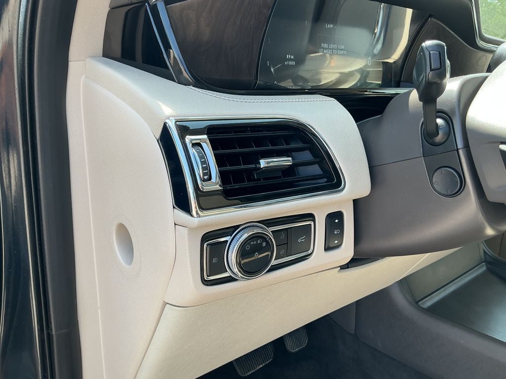 2021 Lincoln Navigator L Reserve
